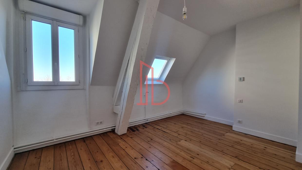 À louer Bureaux - Bordeaux 33300 - 76m²