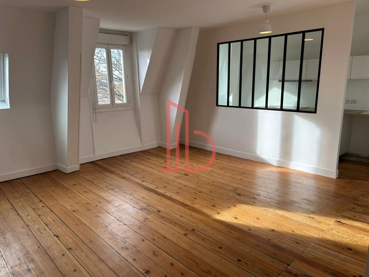 À louer Bureaux - Bordeaux 33300 - 76m²