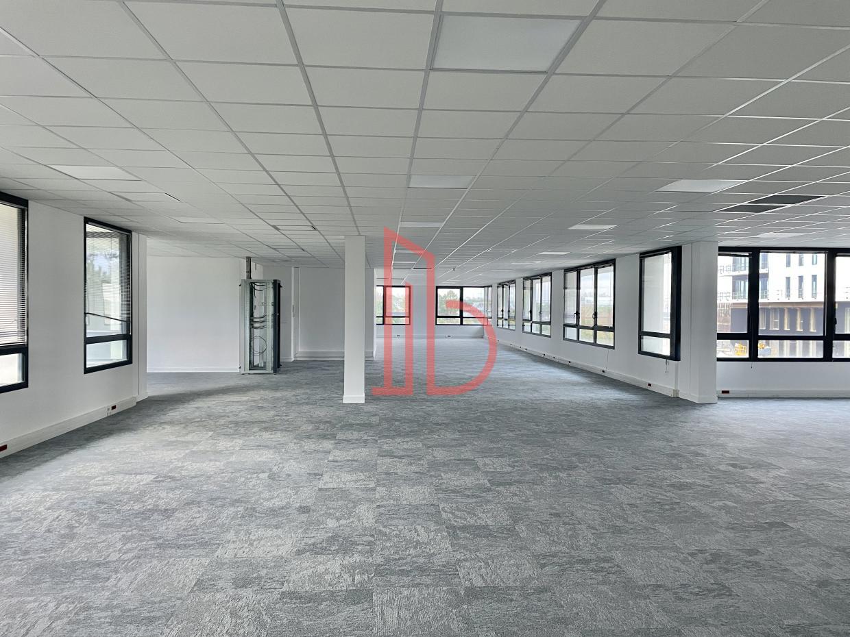 À louer Bureaux - Mérignac 33700 - 646m²