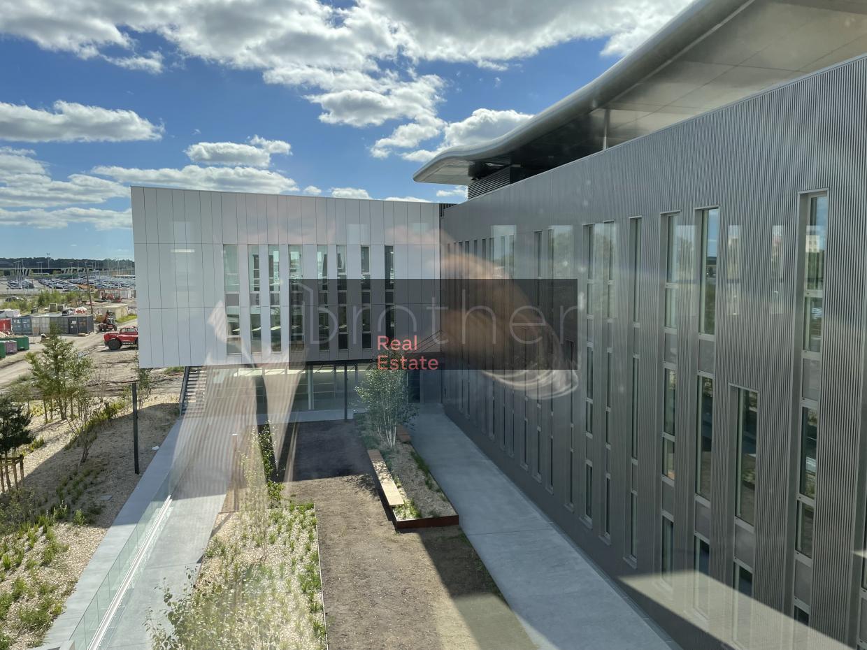 À louer Bureaux - Mérignac 33700 - 2956.41m²