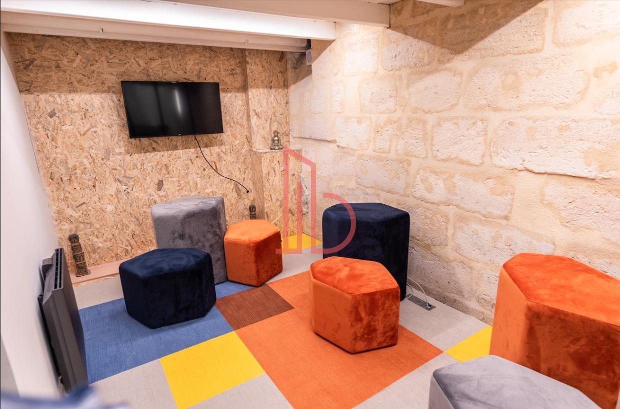 À louer Bureaux - Bordeaux 33000 - 115m²