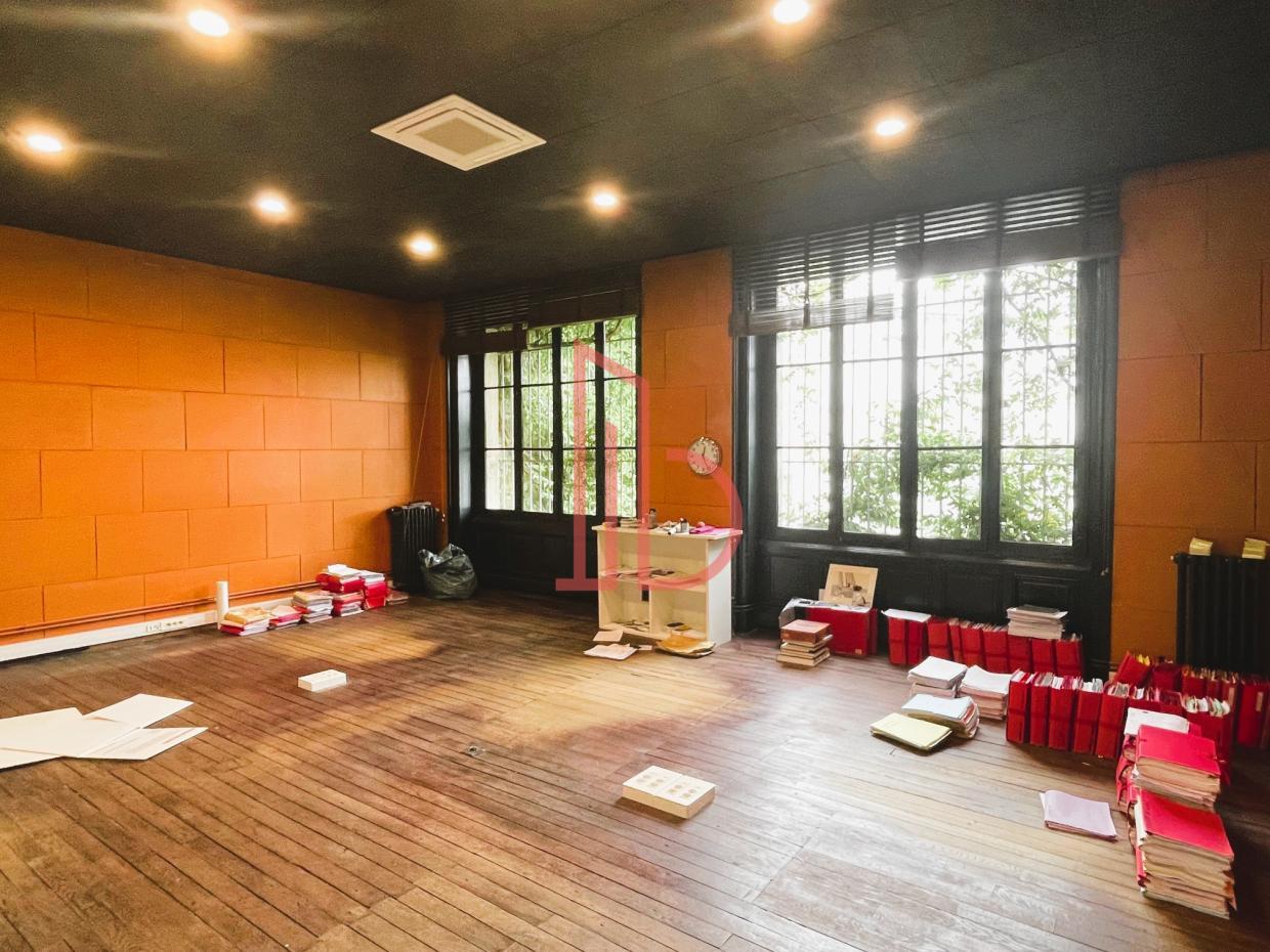 À vendre Bureaux - Bordeaux 33300 - 208m²