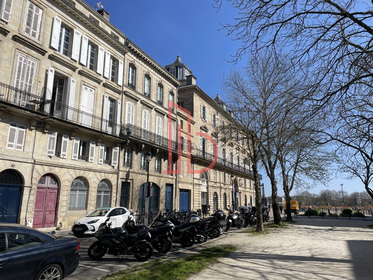 À vendre Bureaux - Bordeaux 33000 - 316.11m²