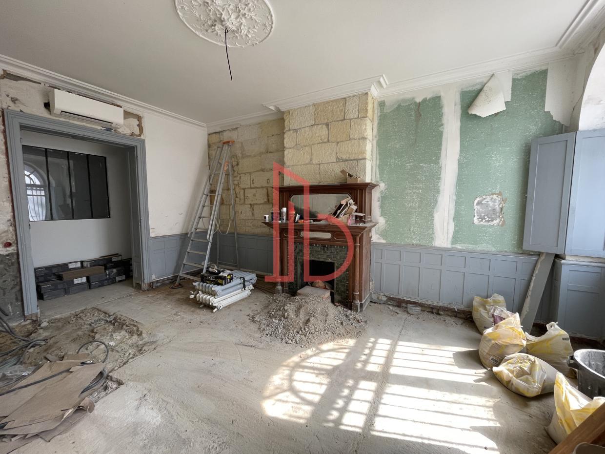 À vendre Bureaux - Bordeaux 33000 - 316.11m²