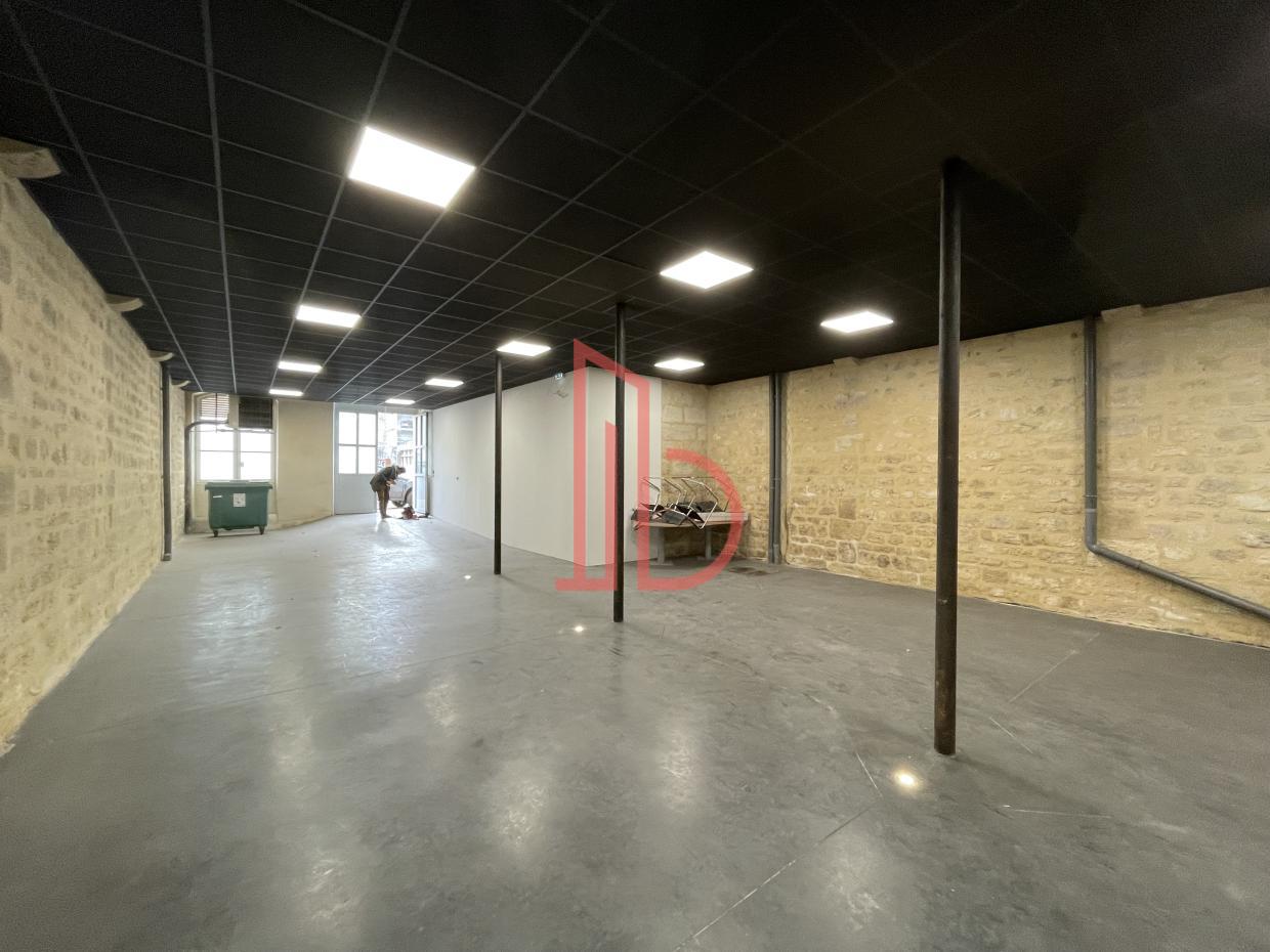 À vendre Bureaux - Bordeaux 33300 - 250m²
