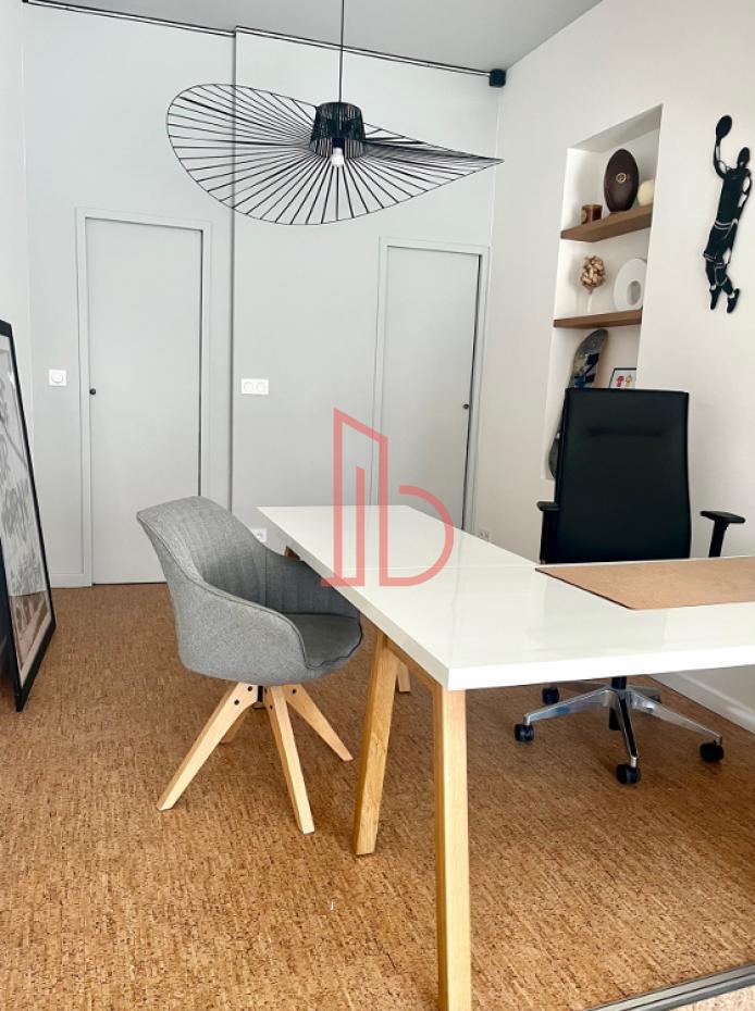 À vendre Bureaux - Bordeaux 33300 - 32m²