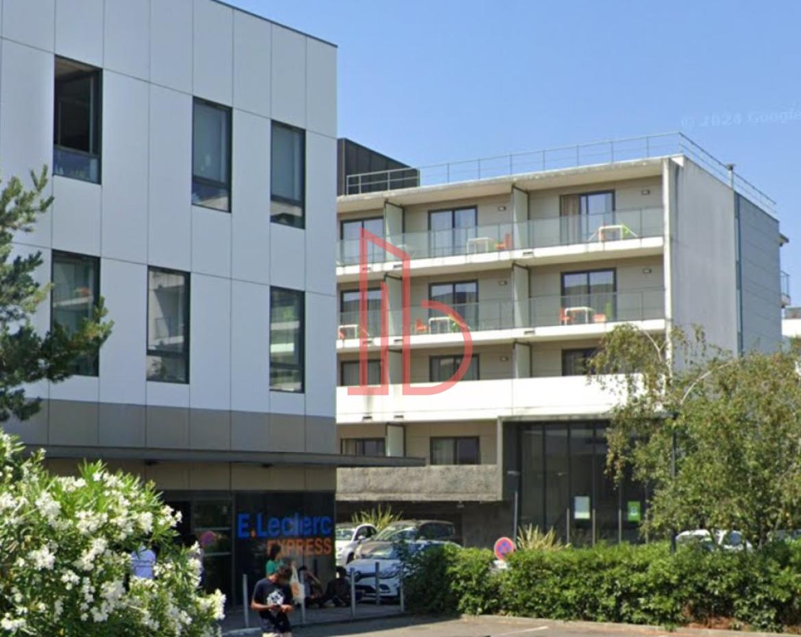 À louer Bureaux - Bruges 33520 - 262m²