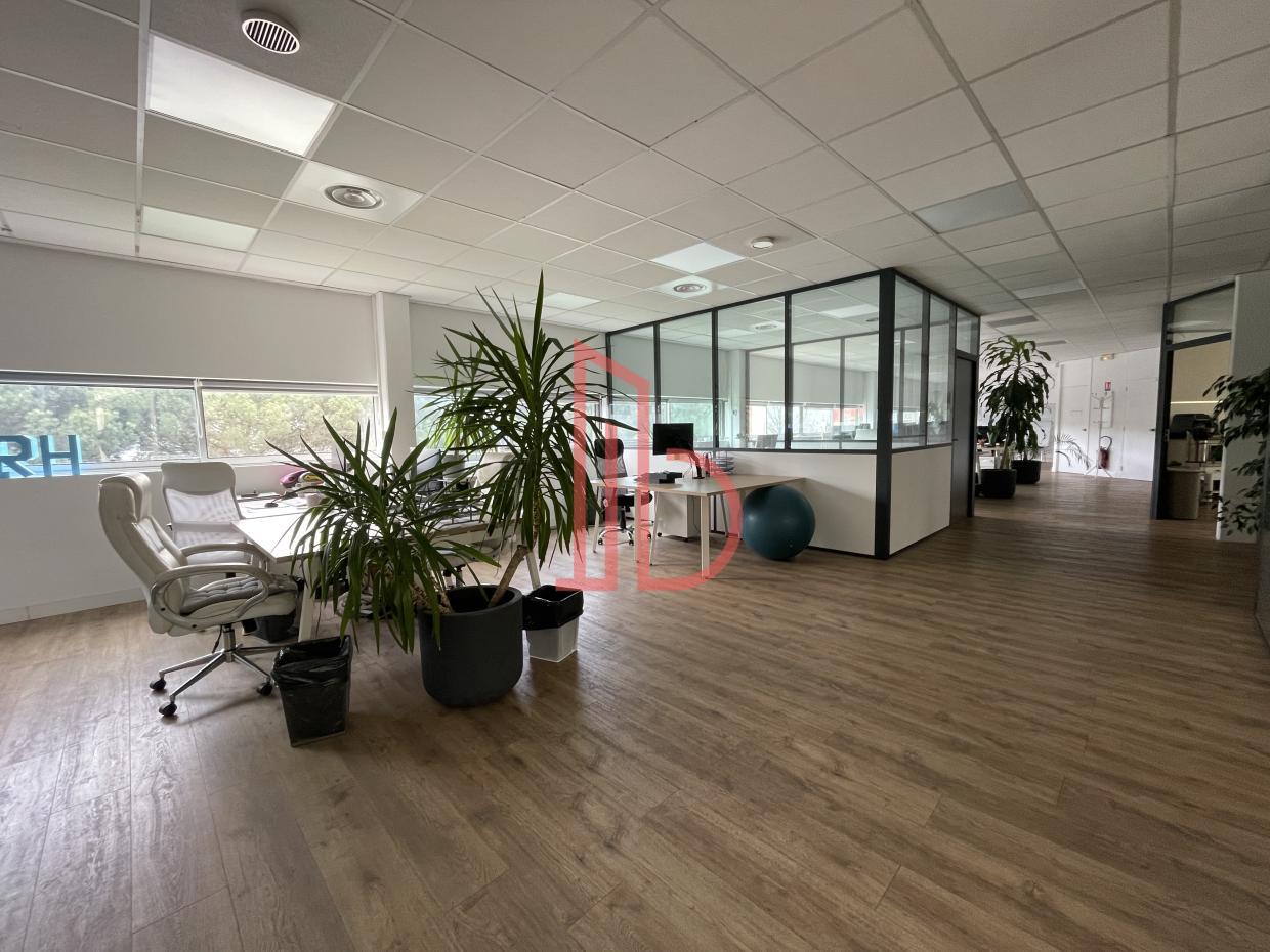 À vendre Bureaux - Bordeaux 33300 - 265m²