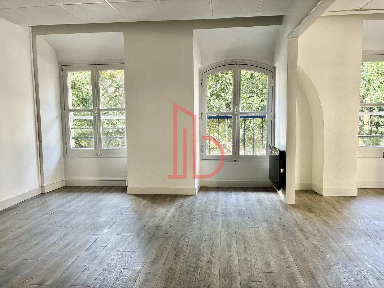 À louer Bureaux - Bordeaux 33000 - 52m²