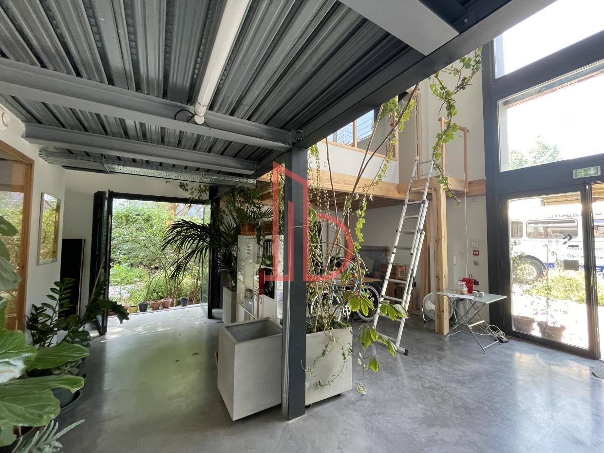 À vendre Bureaux - Bordeaux 33300 - 250m²