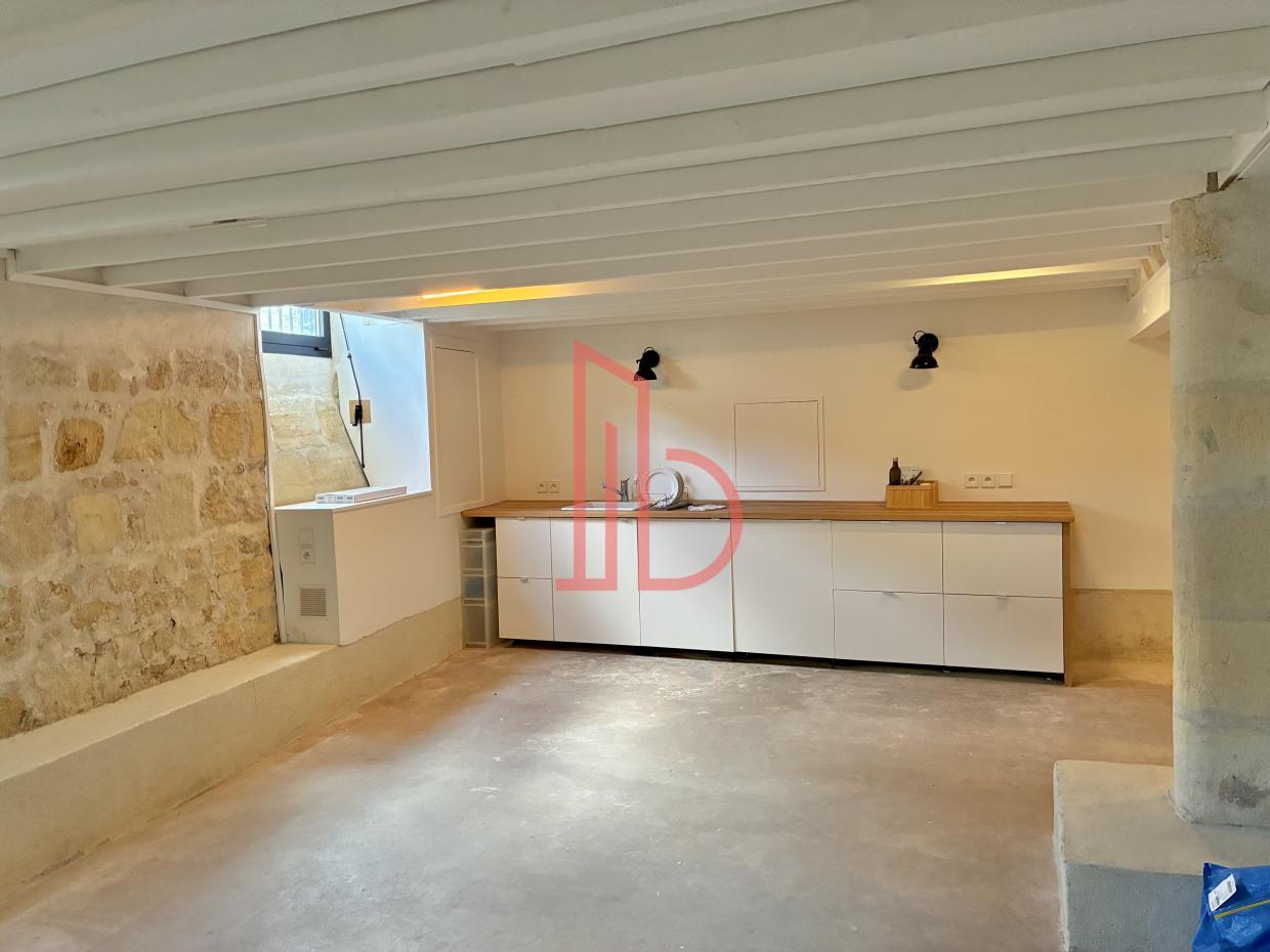 À vendre Bureaux - Bordeaux 33000 - 140m²