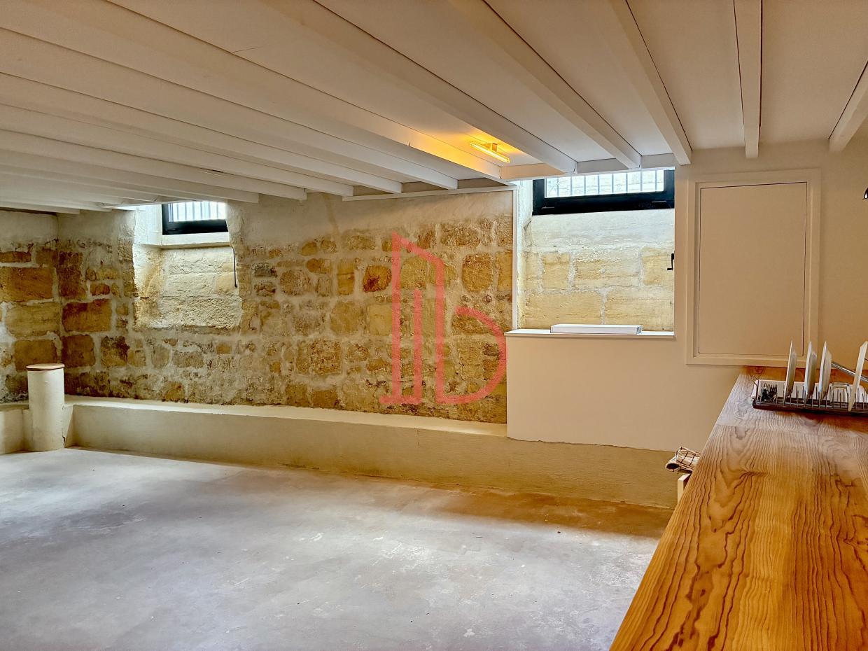 À vendre Bureaux - Bordeaux 33000 - 140m²