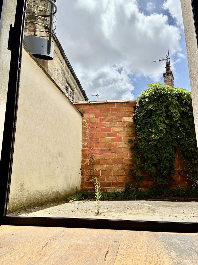 À vendre Bureaux - Bordeaux 33000 - 140m²