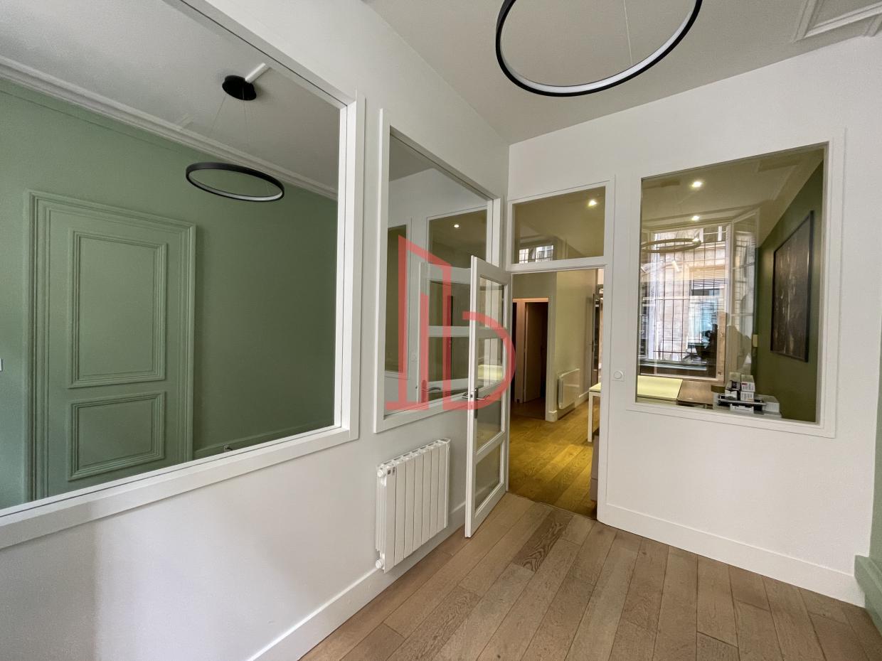 À vendre Bureaux - Bordeaux 33000 - 86m²