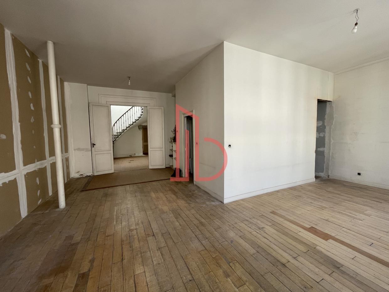 À vendre Bureaux - Bordeaux 33000 - 387m²