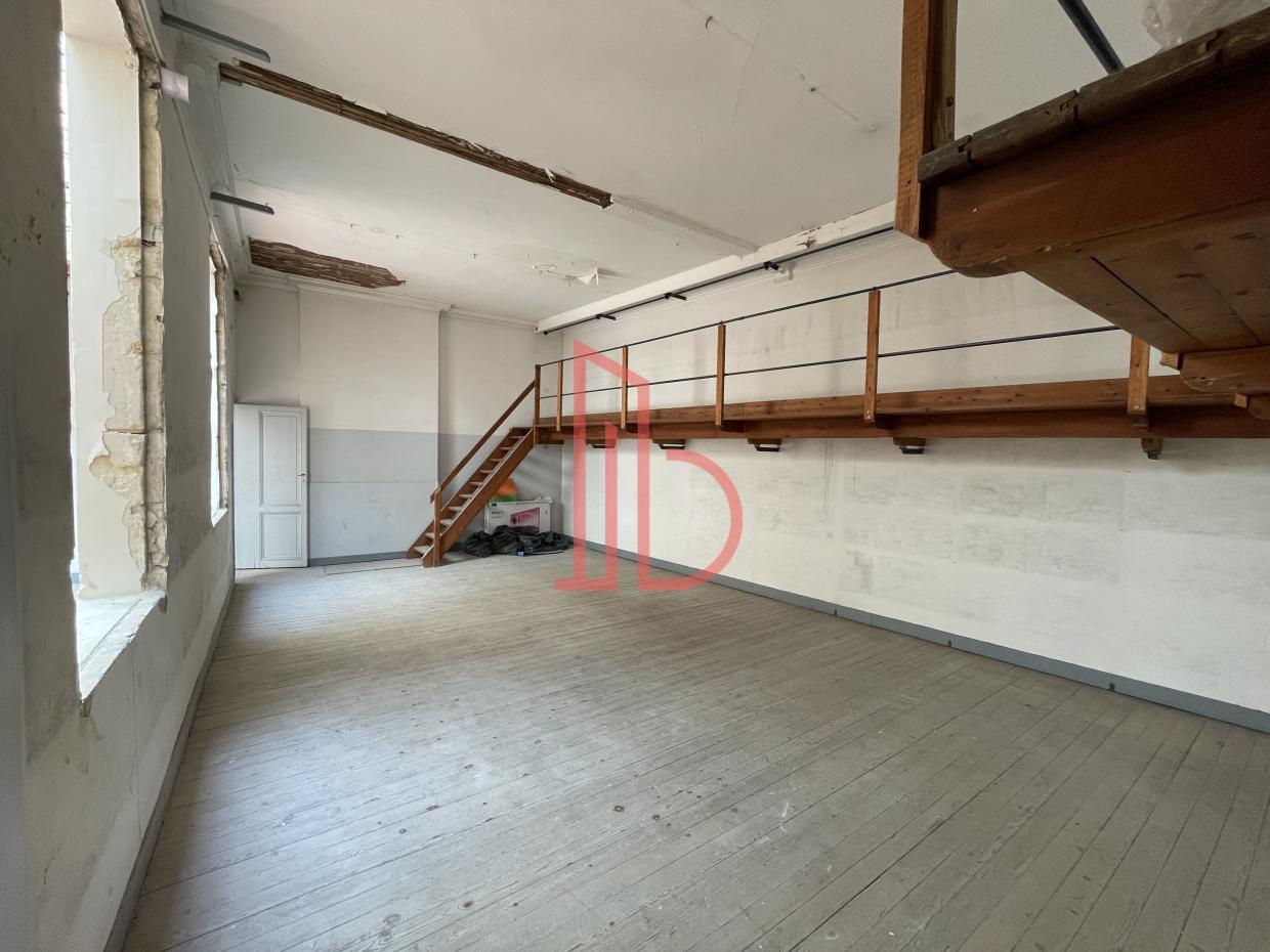 À vendre Bureaux - Bordeaux 33000 - 387m²