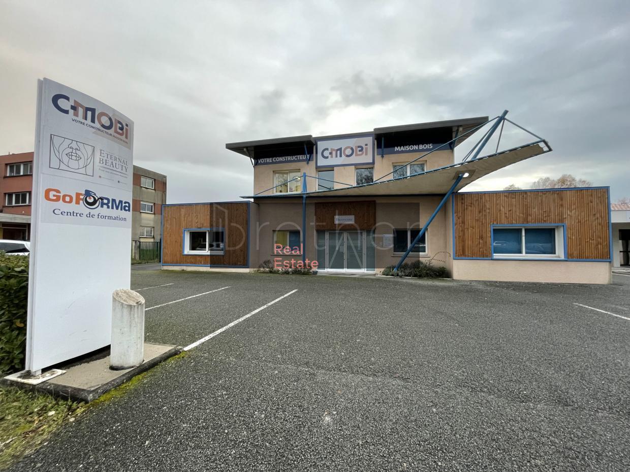 À louer Bureaux - Floirac 33270 - 80.32m²