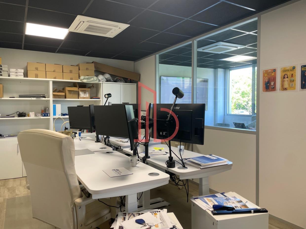 À vendre Bureaux - Bordeaux 33300 - 70m²