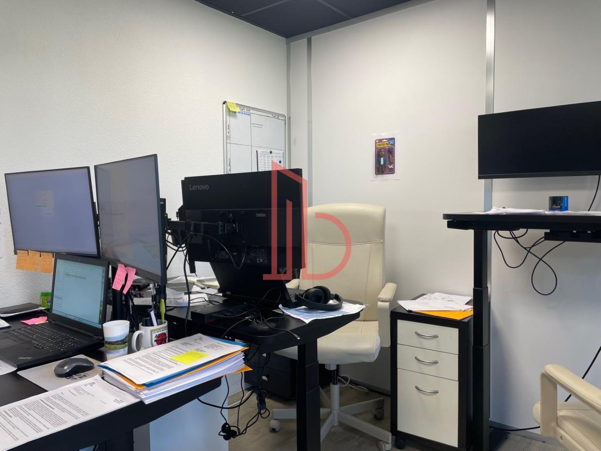 À vendre Bureaux - Bordeaux 33300 - 70m²