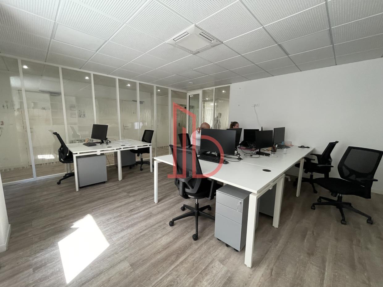 À louer Bureaux - Bordeaux 33000 - 125m²