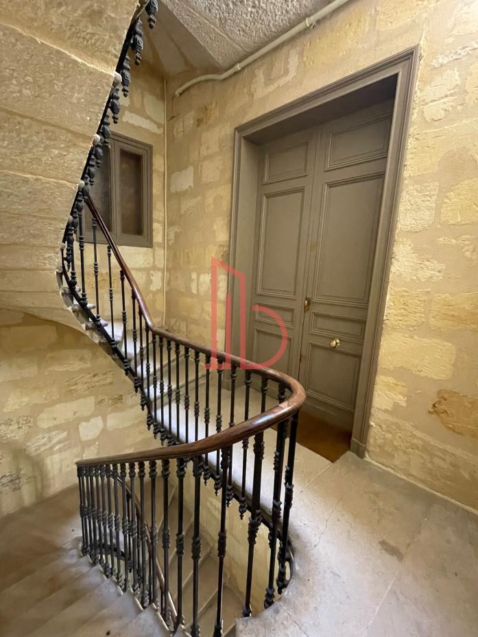 À vendre Bureaux - Bordeaux 33000 - 130m²