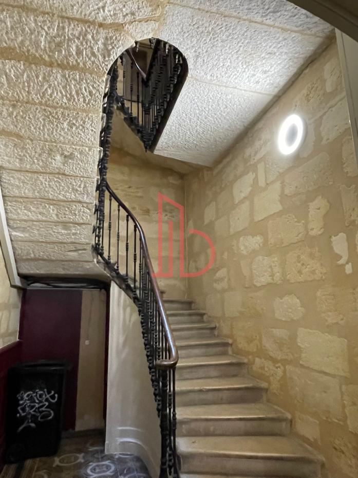 À vendre Bureaux - Bordeaux 33000 - 130m²