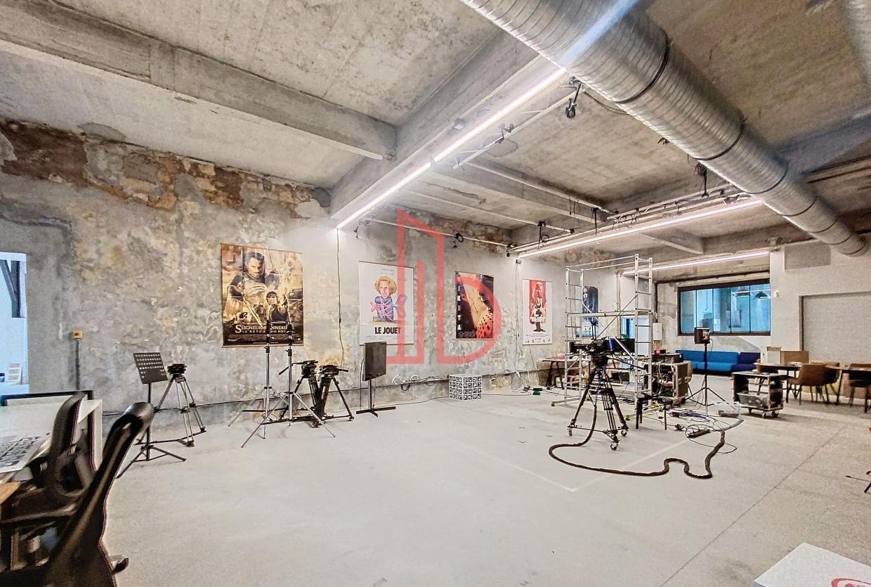 À louer Bureaux - Bordeaux 33000 - 515m²