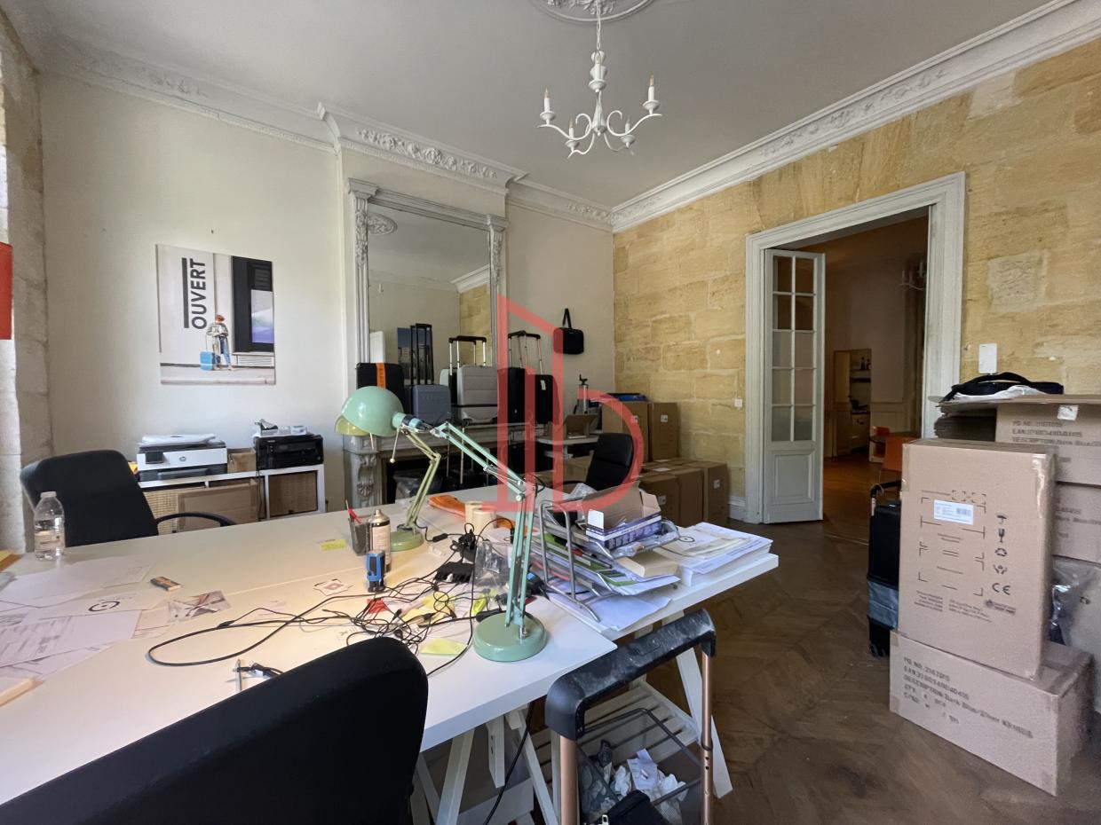 À louer Bureaux - Bordeaux 33000 - 90m²