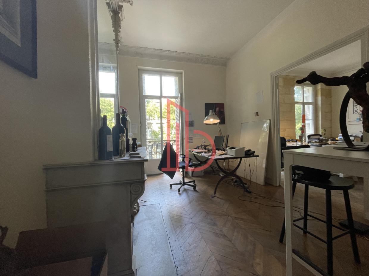 À louer Bureaux - Bordeaux 33000 - 90m²