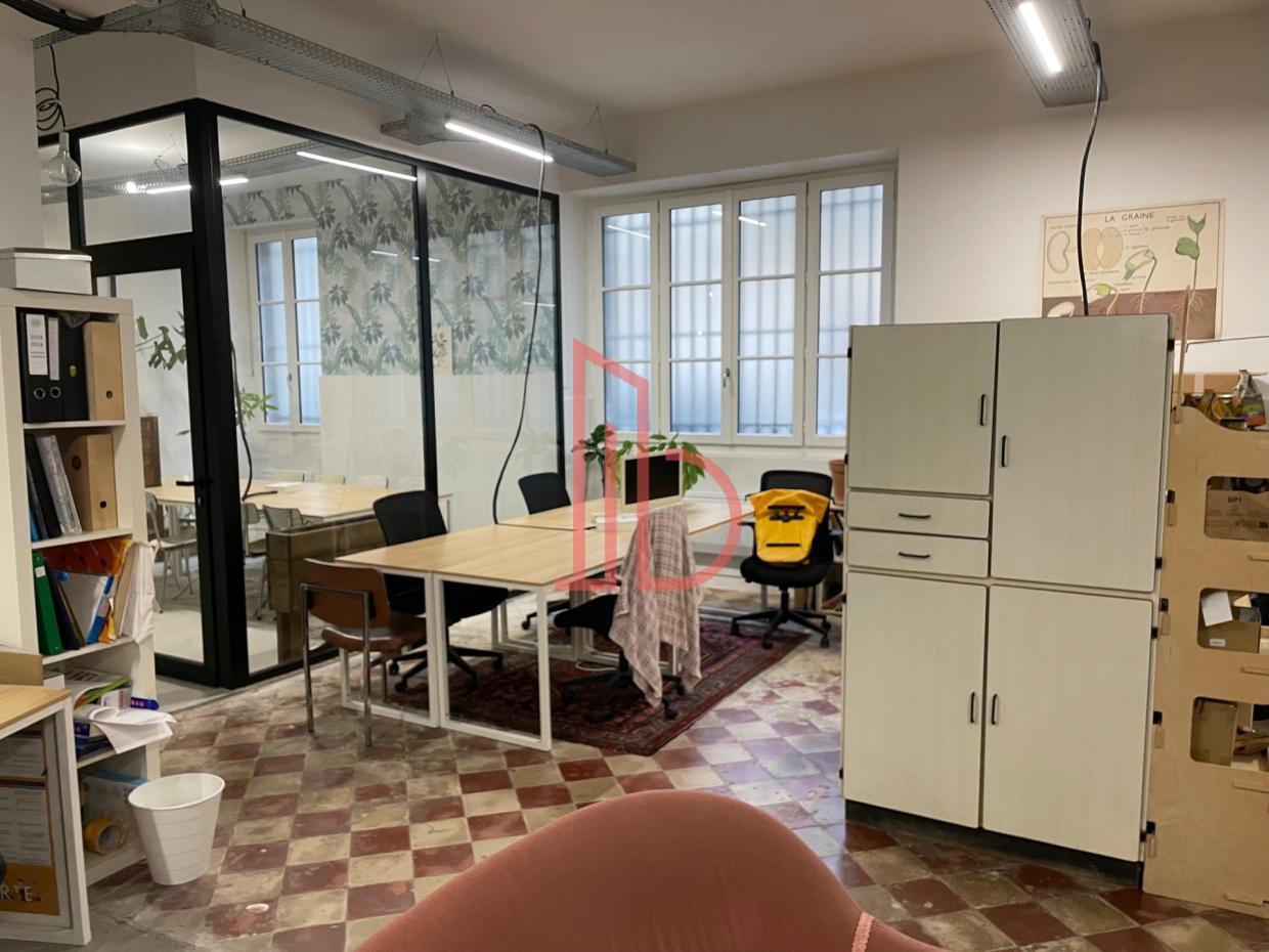 À louer Bureaux - Bordeaux 33000 - 112m²