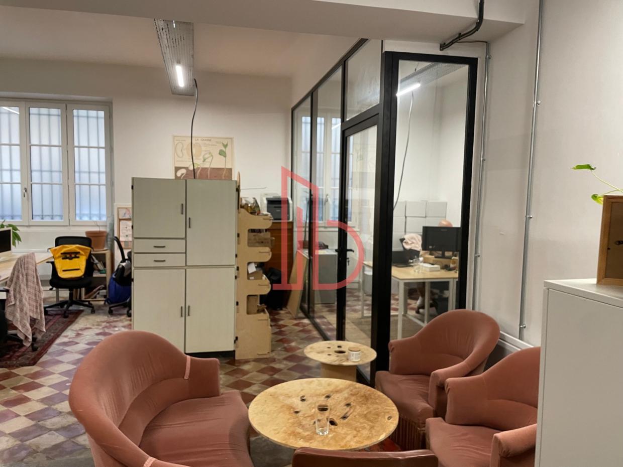 À louer Bureaux - Bordeaux 33000 - 112m²