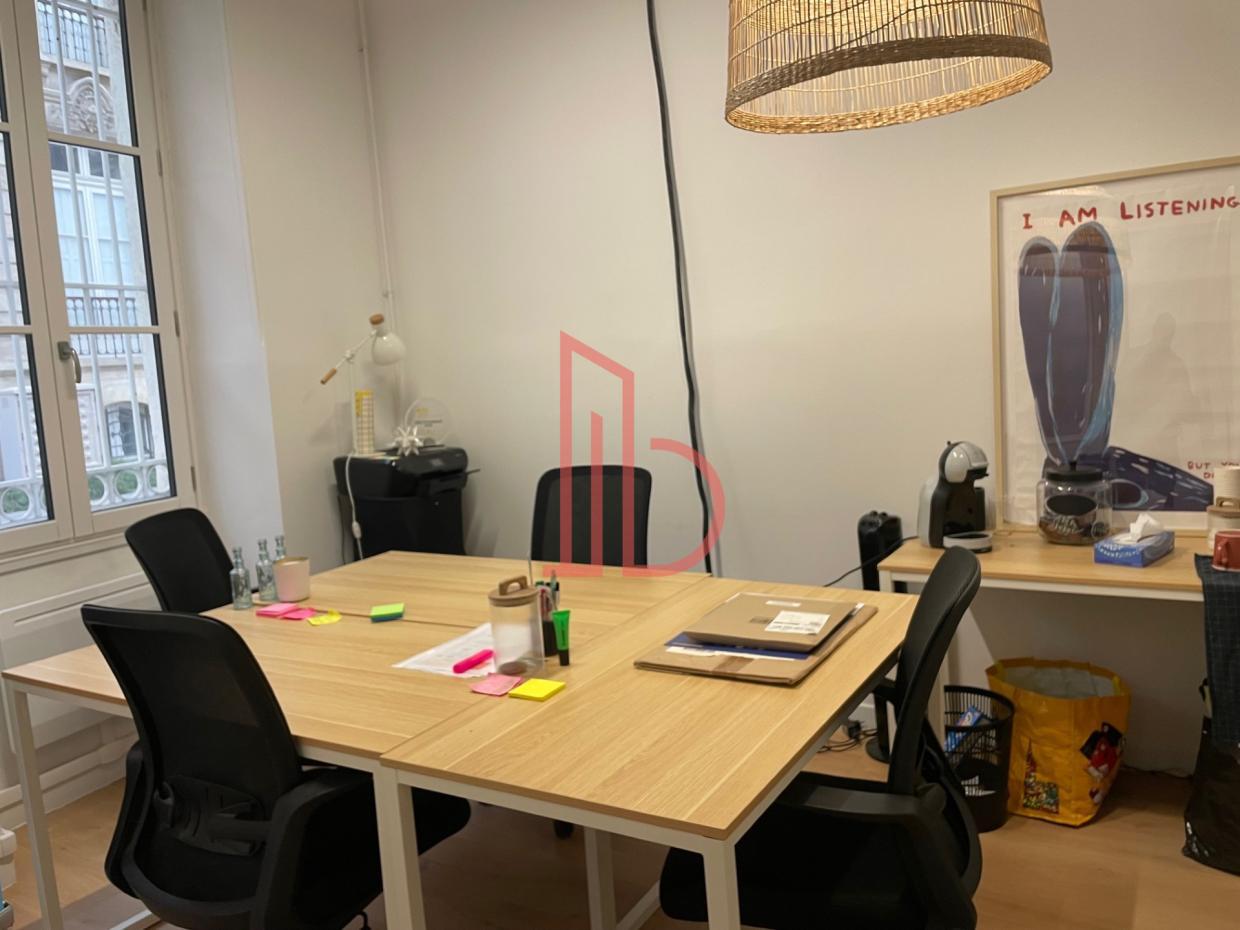 À louer Bureaux - Bordeaux 33000 - 112m²