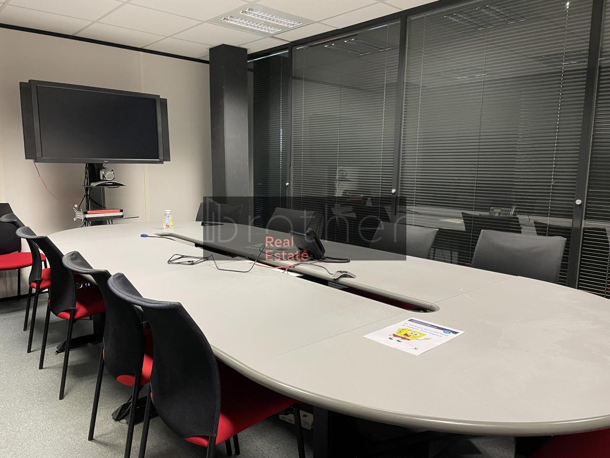 À louer Bureaux - Gradignan 33170 - 6034.8m²