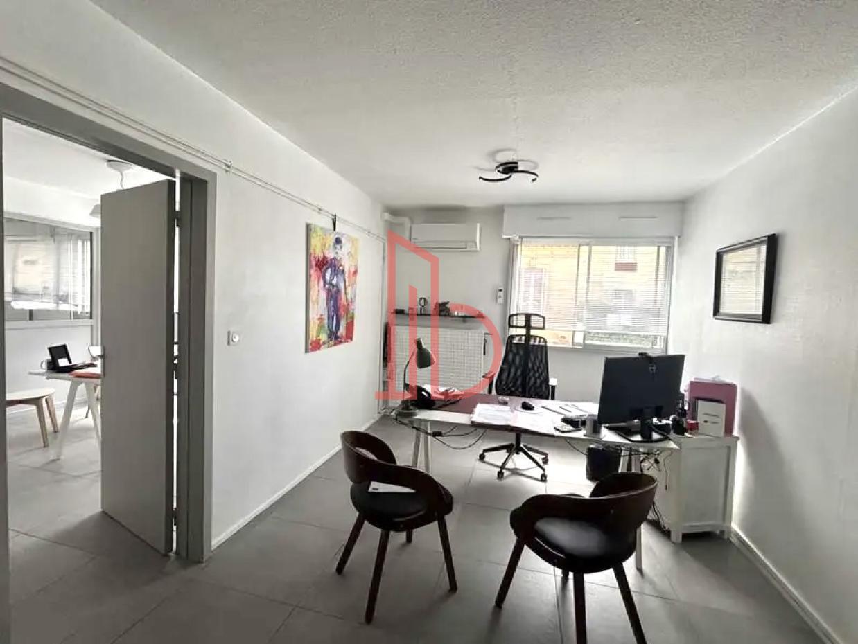 À vendre Bureaux - Bordeaux 33200 - 72m²