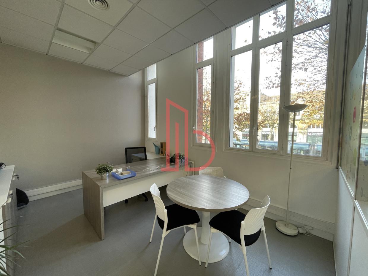 À vendre Bureaux - Bordeaux 33100 - 257m²