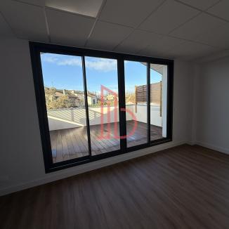 À louer Bureaux - Bordeaux 33800 - 508.98m²