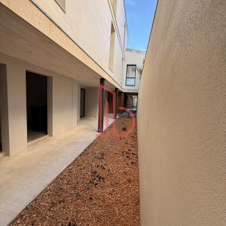 À louer Bureaux - Bordeaux 33800 - 508.98m²