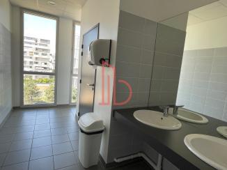 À louer Bureaux - Bordeaux 33000 - 571m²