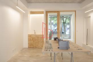 À louer Bureaux - Bordeaux 33800 - 270m²