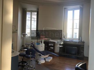 À louer Bureaux - Bordeaux 33000 - 135m²