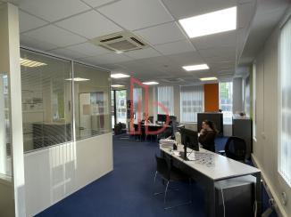 À louer Bureaux - Bordeaux 33000 - 170m²