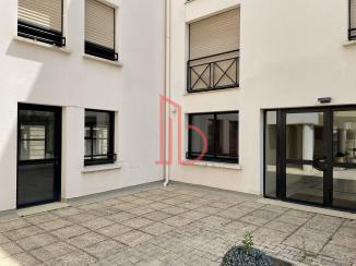 À louer Bureaux - Bordeaux 33300 - 116.54m²