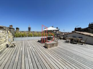 À louer Bureaux - Bordeaux 33000 - 215m²