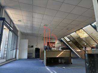 À louer Bureaux - Bordeaux 33200 - 85m²