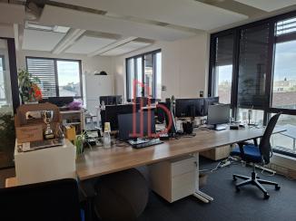 À louer Bureaux - Bègles 33130 - 666m²