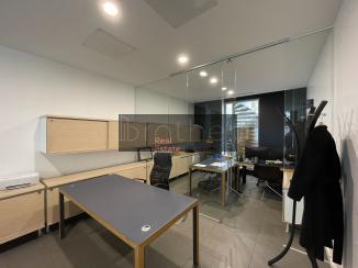 À louer Bureaux - Bordeaux 33000 - 310m²