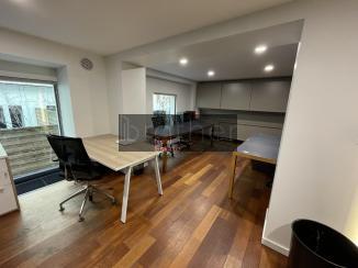 À louer Bureaux - Bordeaux 33000 - 310m²