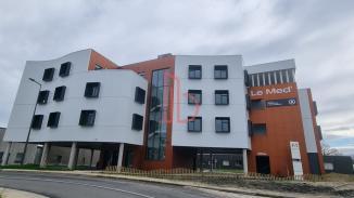 À louer Bureaux - Bruges 33520 - 1240.36m²