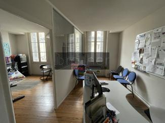 À vendre Bureaux - Bordeaux 33800 - 630m²