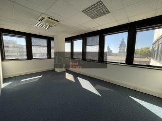 À louer Bureaux - Bordeaux 33000 - 660m²